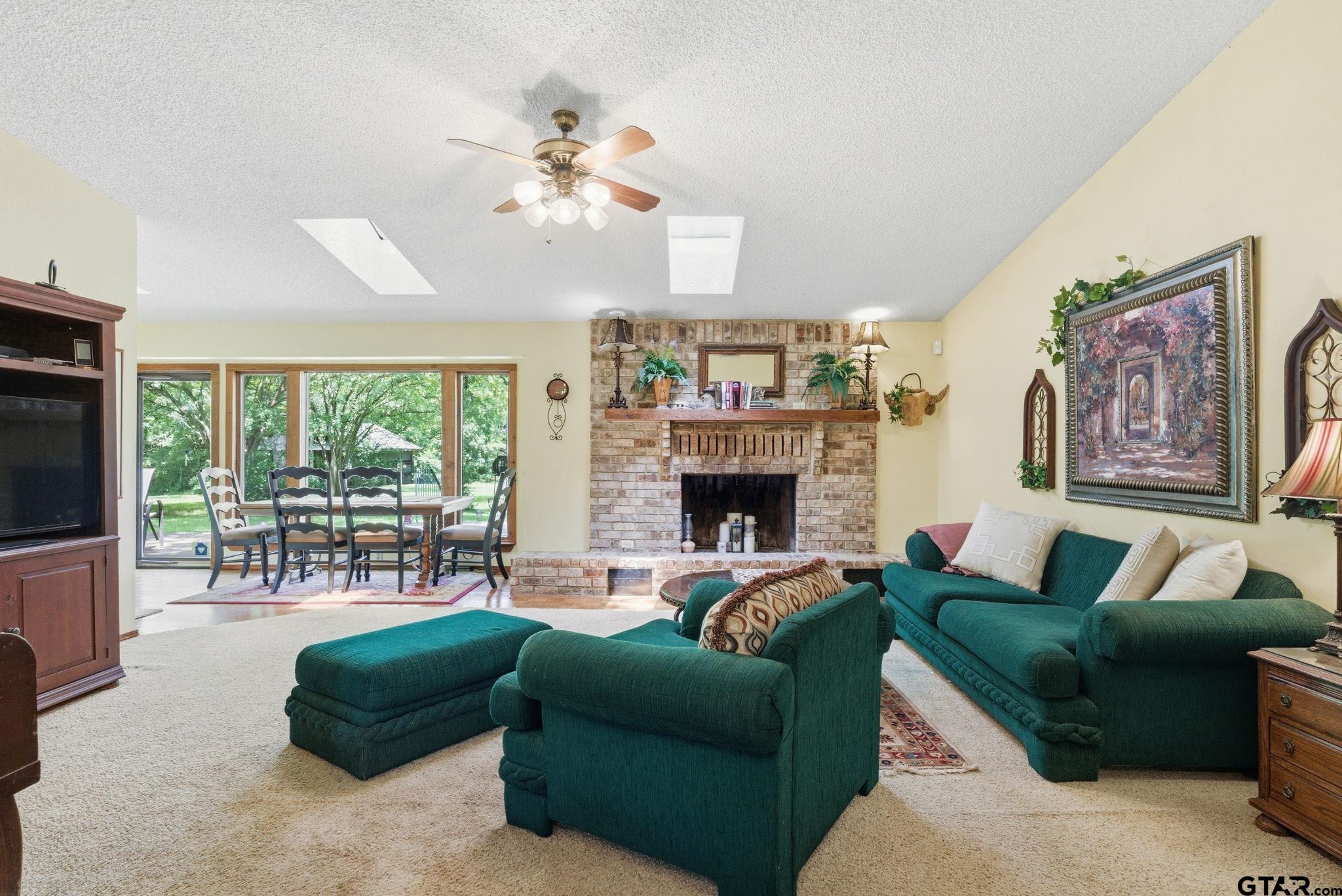 6146 County Road 334 Tyler, TX 75708 - Photo 9 of 34