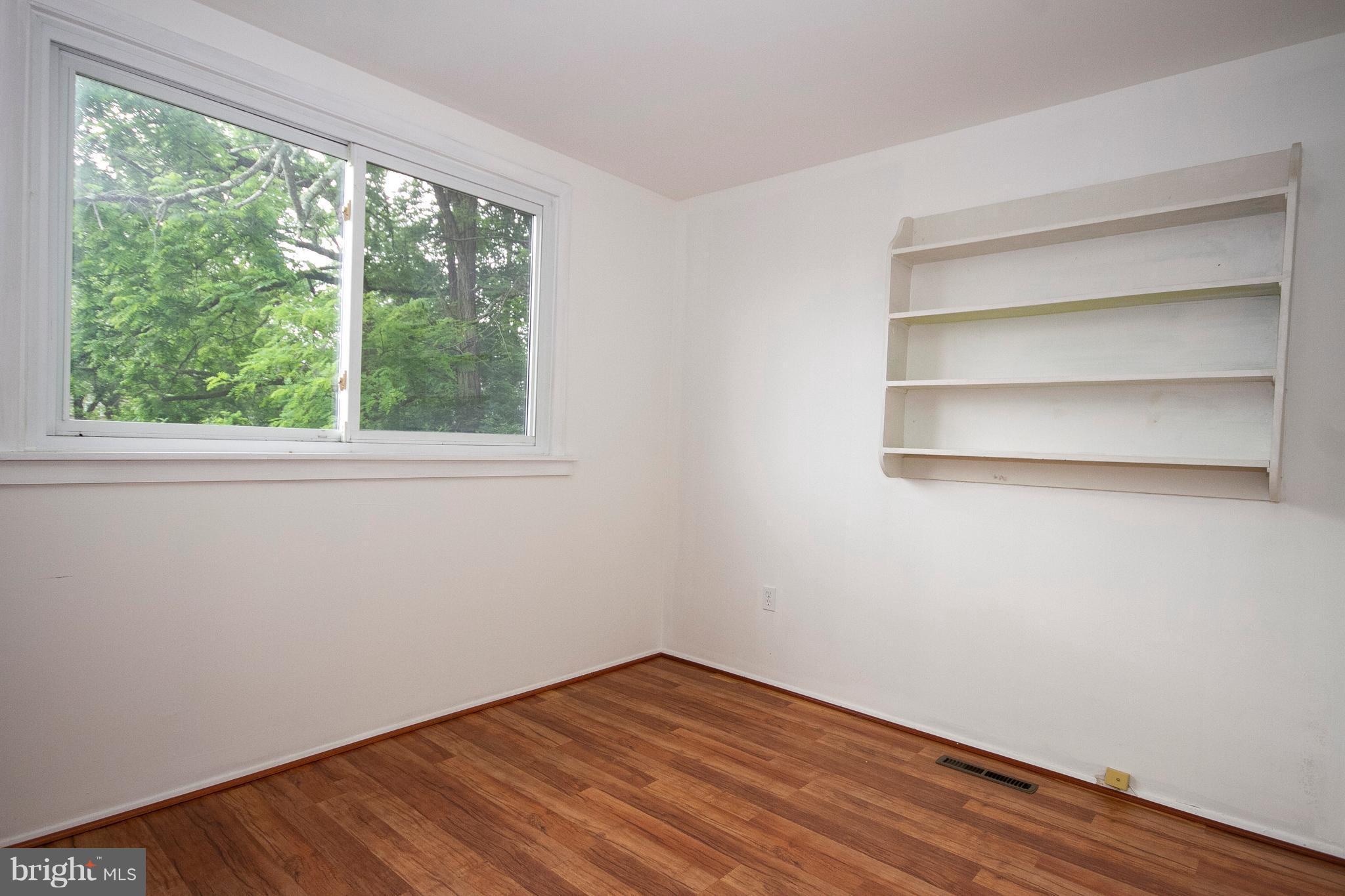 1714 Newcastle Road Baltimore, MD 21244 - Photo 18 of 29 Interior (General)