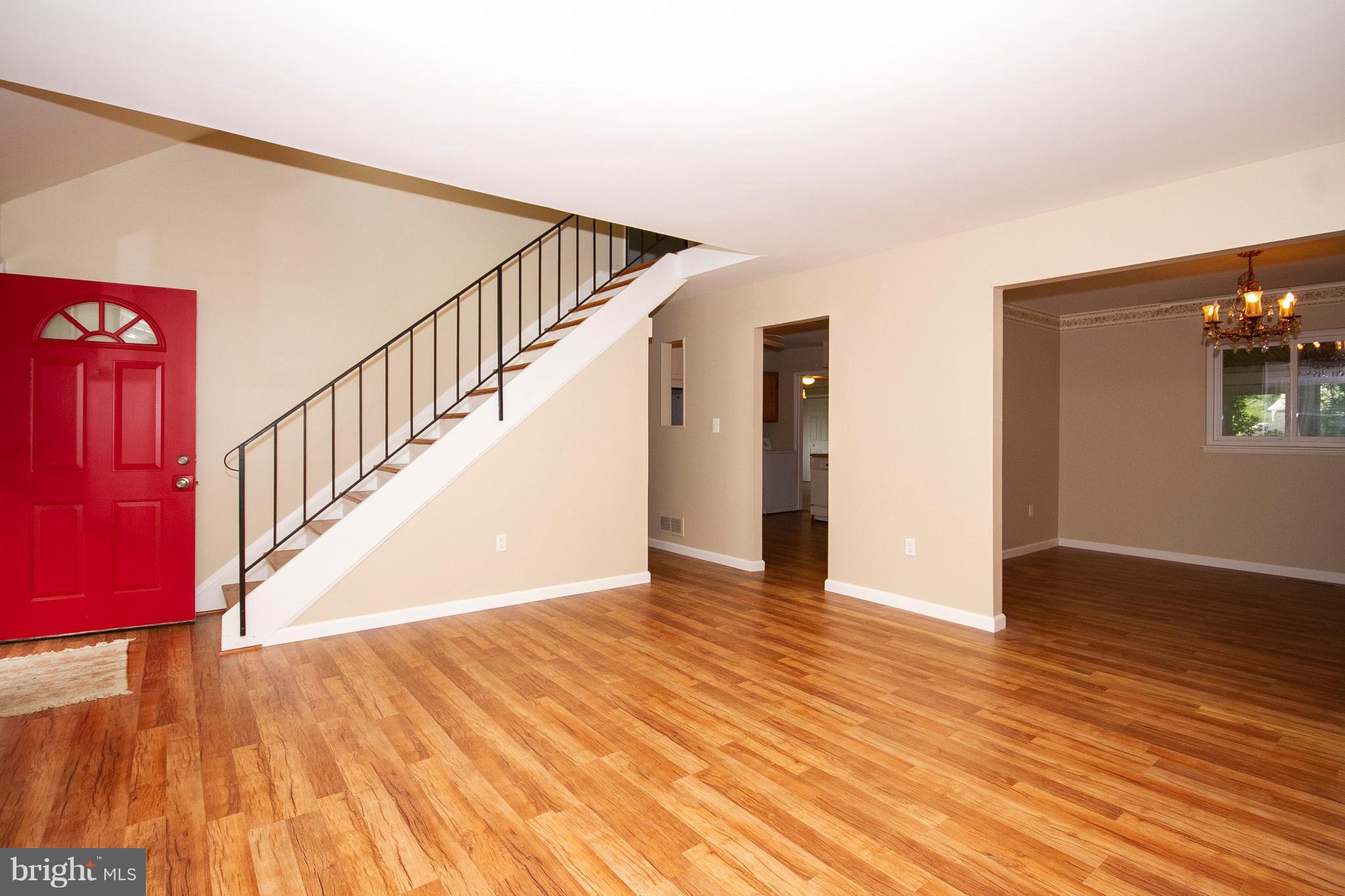 1714 Newcastle Road Baltimore, MD 21244 - Photo 3 of 29 Interior (General)