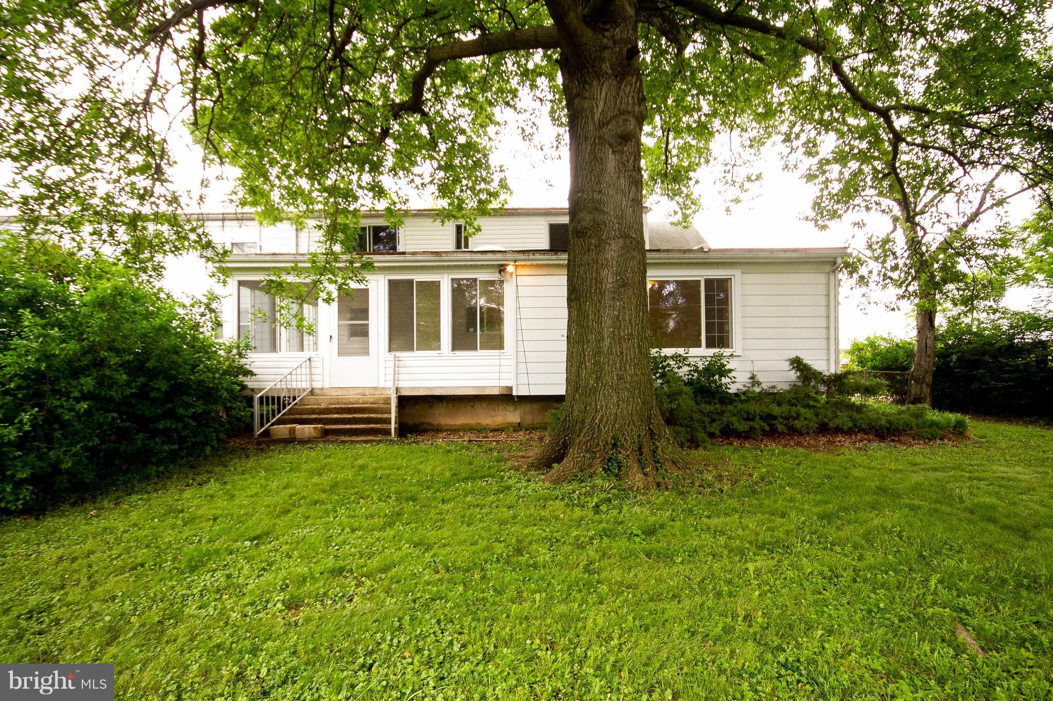 1714 Newcastle Road Baltimore, MD 21244 - Photo 28 of 29 Back yard