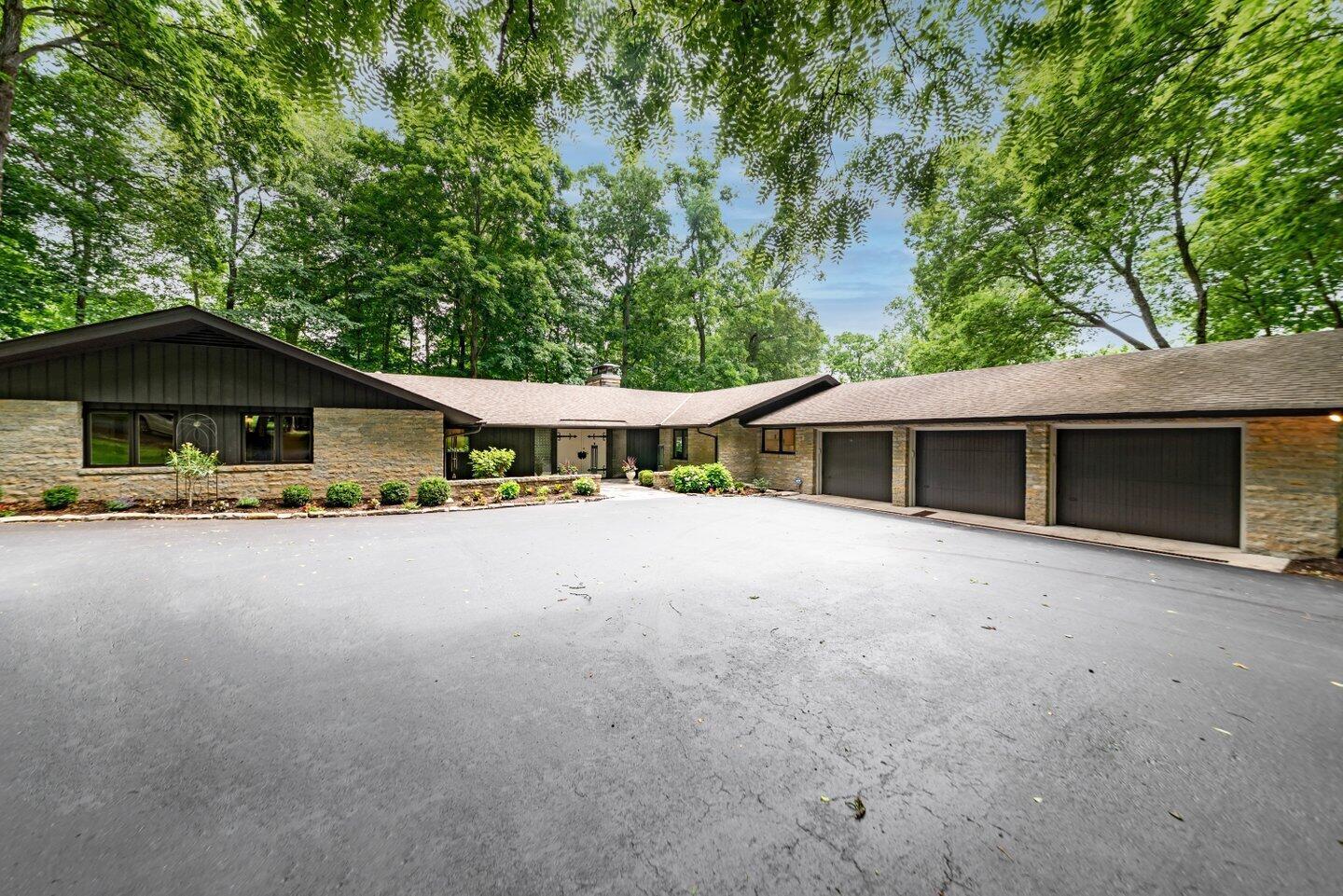 3992 Old Poste Road Columbus, OH 43221 - Photo 1 of 64 Gallery Image 1