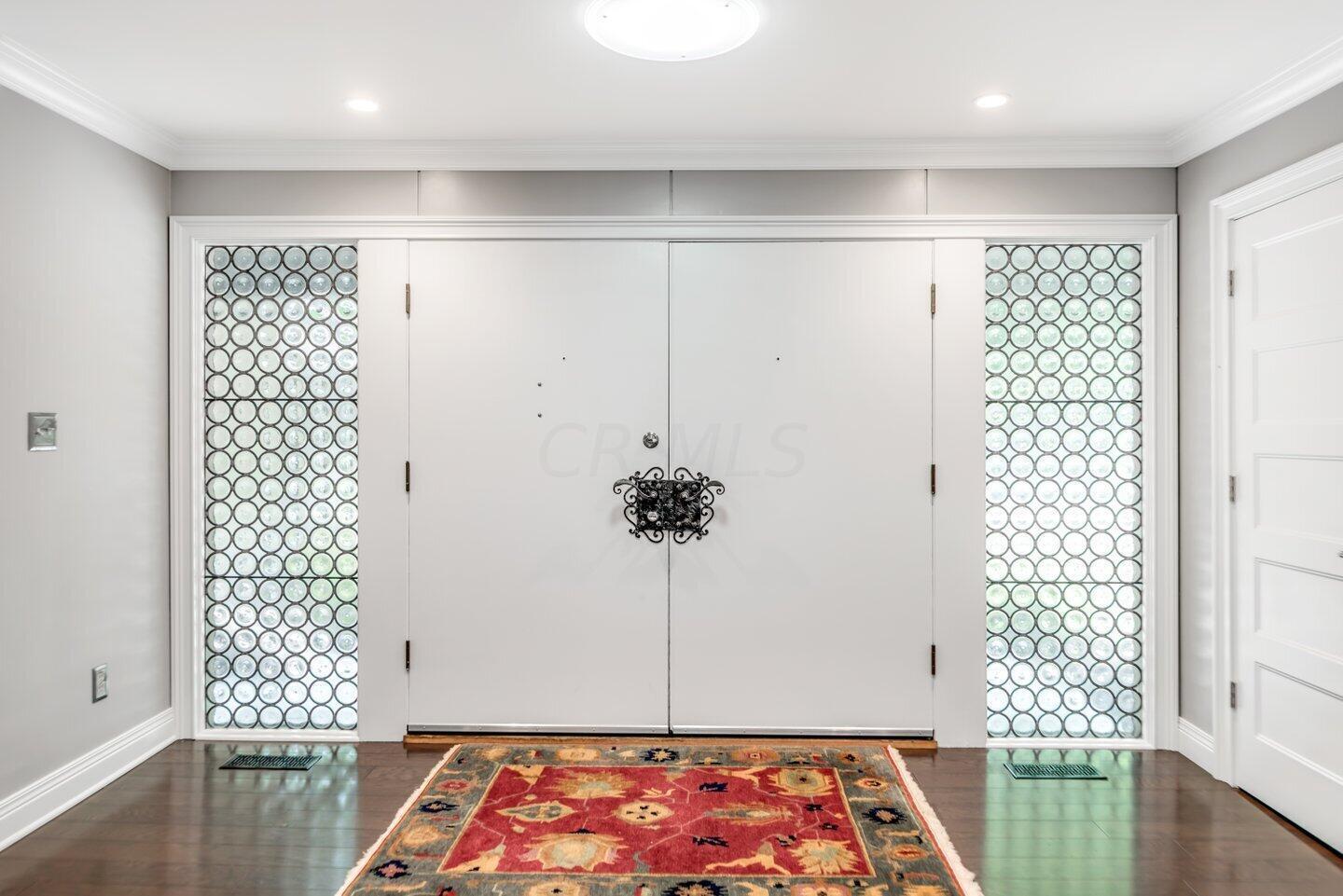 3992 Old Poste Road Columbus, OH 43221 - Photo 7 of 64 Gallery Image 7