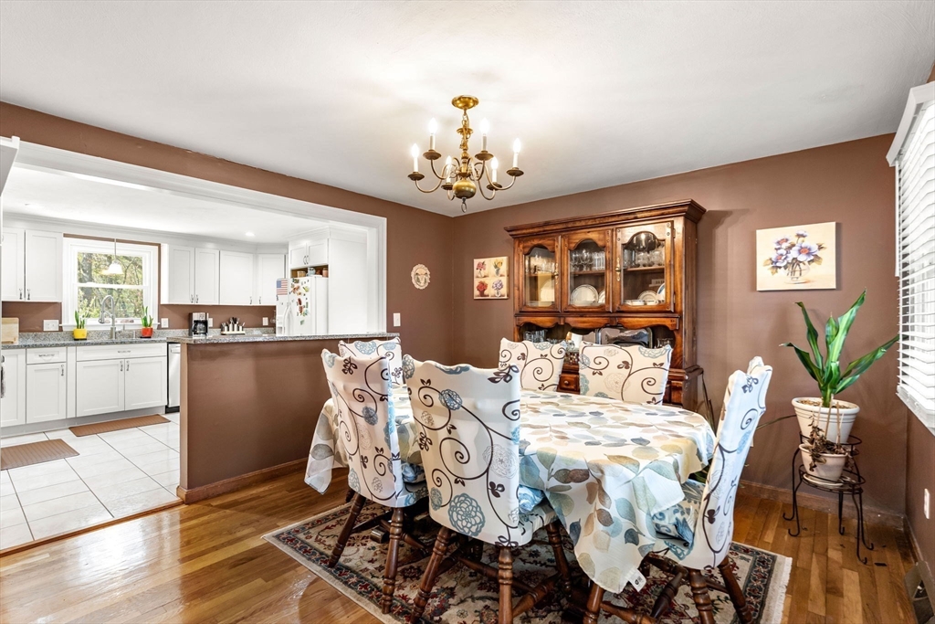 5 Forrest Road Westford, MA 01886 - Photo 13 of 34