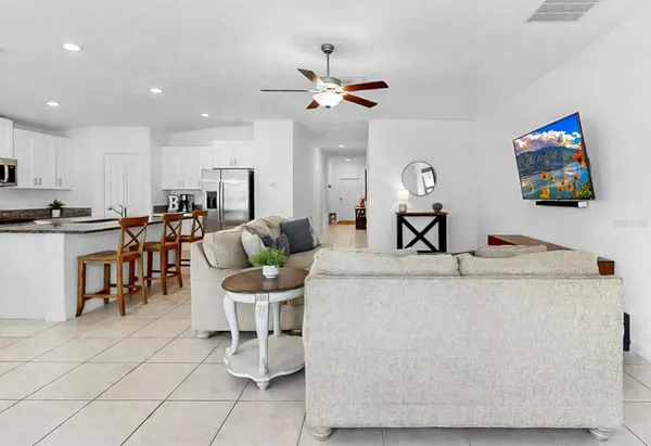 $400,000 | 13256 Great Plns Drive, Riverview, FL 33579