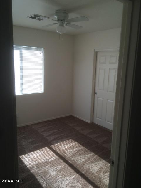 2420 East Roeser Road Phoenix, AZ 85040 - Photo 7 of 10 Bedroom 1