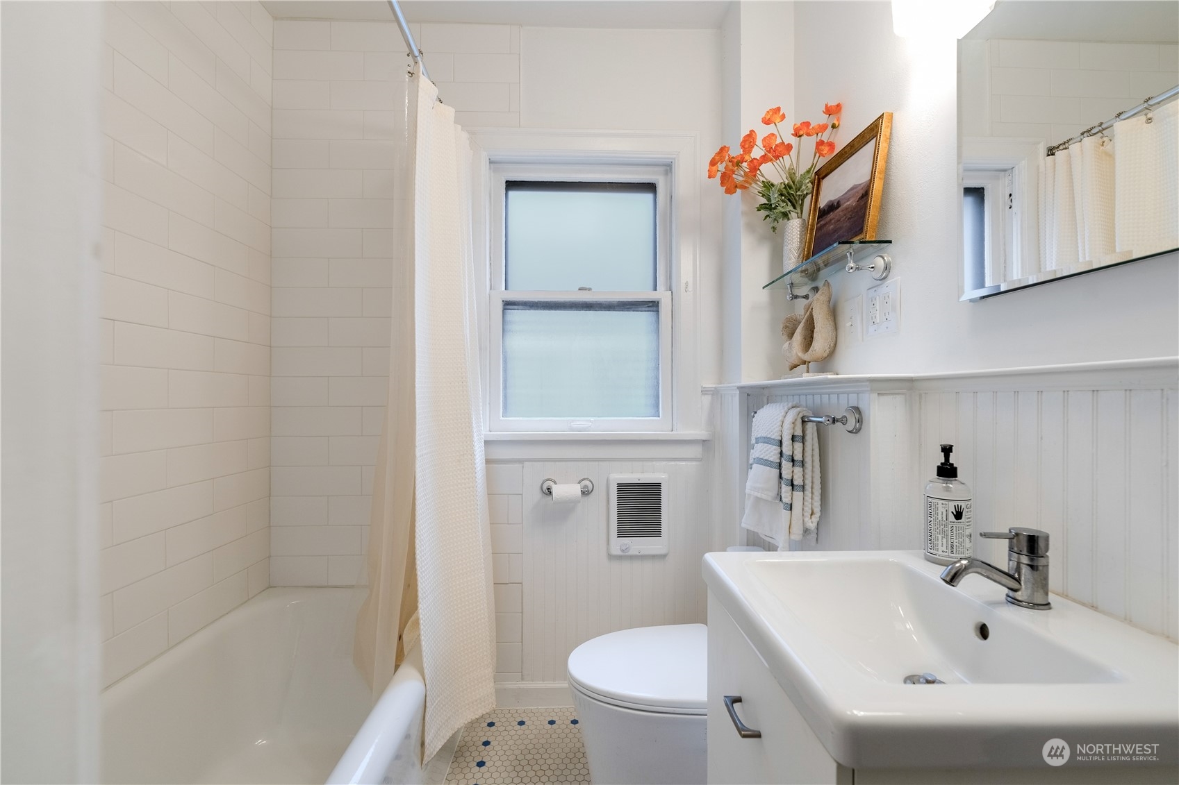 334 Northwest 82nd Street Seattle, WA 98117 - Photo 23 of 40