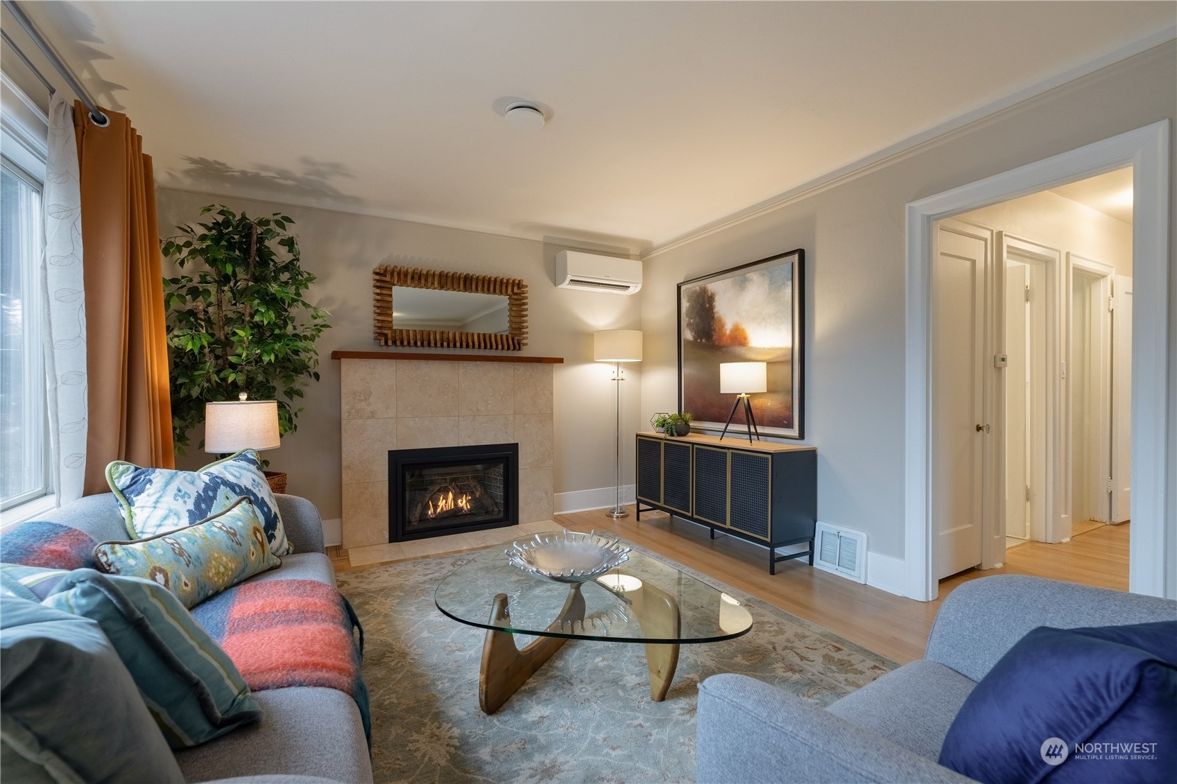 334 Northwest 82nd Street Seattle, WA 98117 - Photo 3 of 40