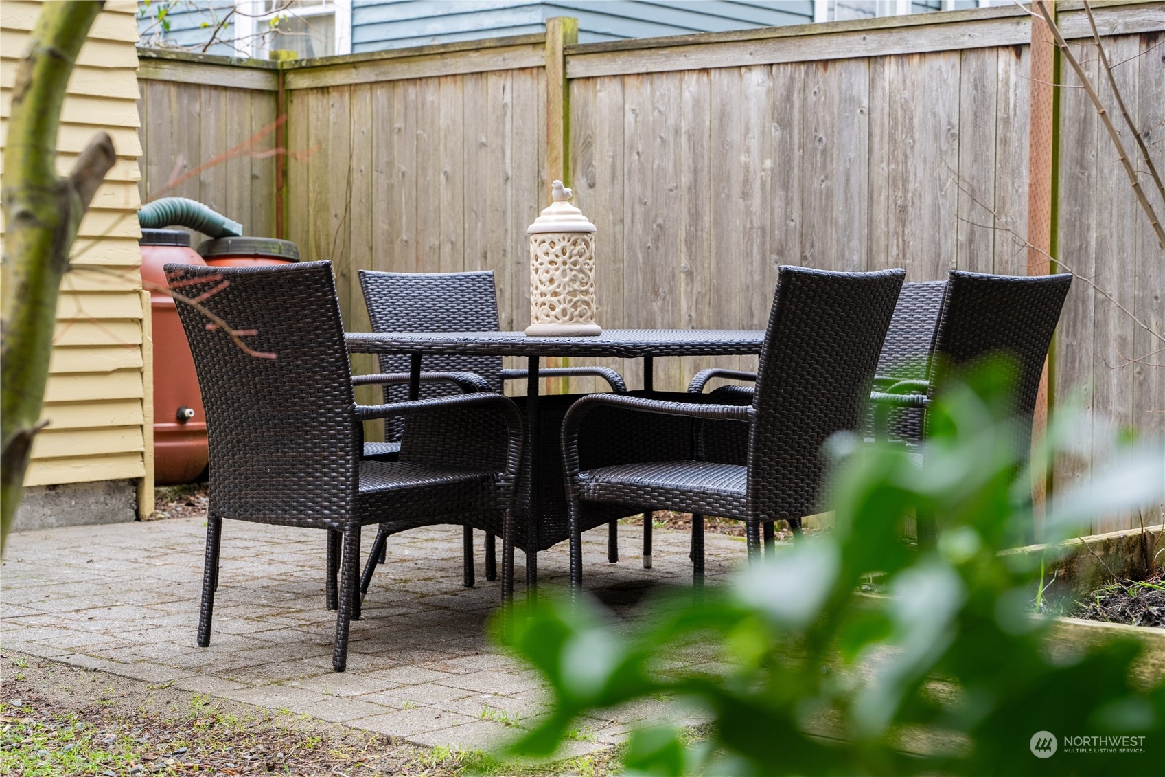 334 Northwest 82nd Street Seattle, WA 98117 - Photo 34 of 40