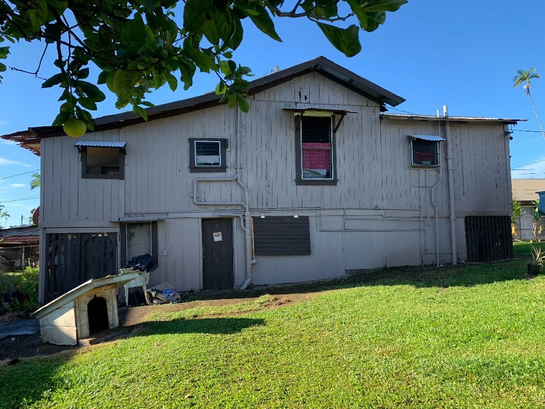 474A Wainaku Street, Hilo, HI 96720 Compass