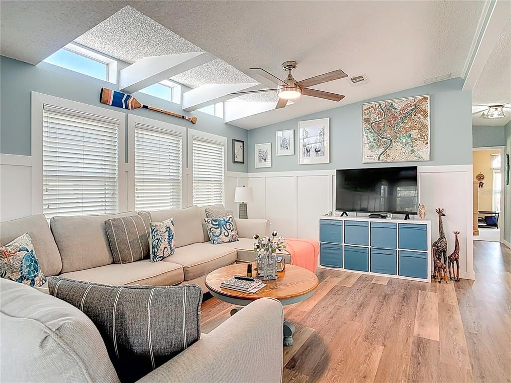 70 Eagle Point South Osteen, FL 32764 - Photo 14 of 52
