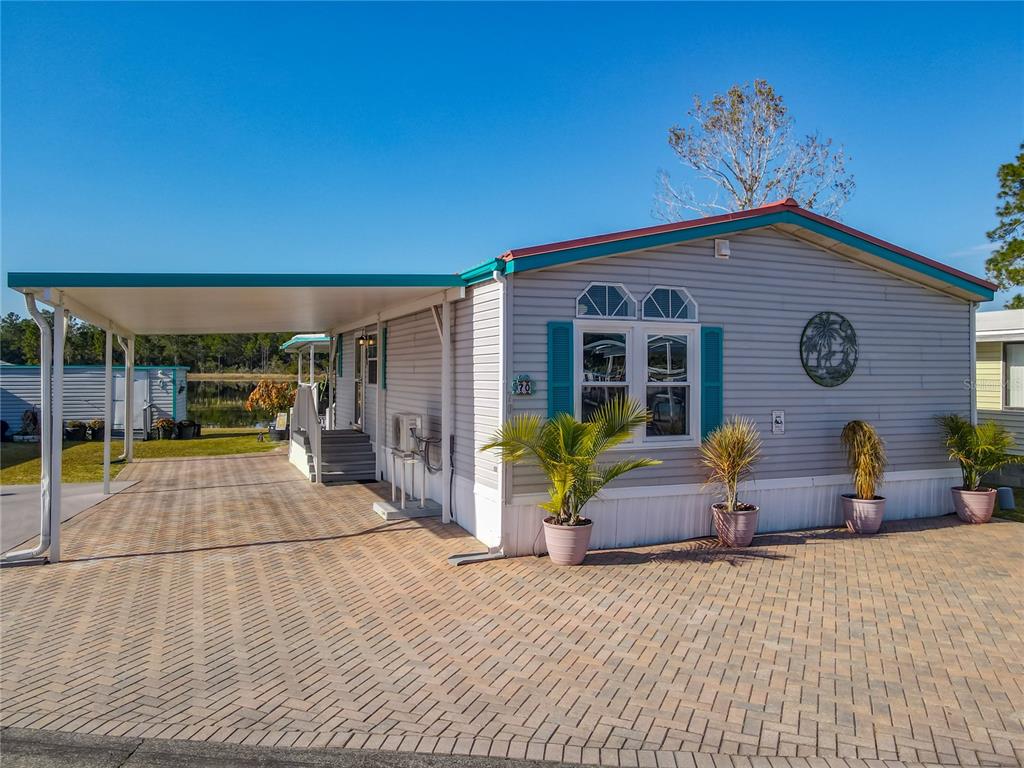 70 Eagle Point South Osteen, FL 32764 - Photo 2 of 52