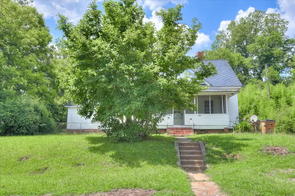 $129,999 | 216 Circle Street, Edgefield, SC 29824