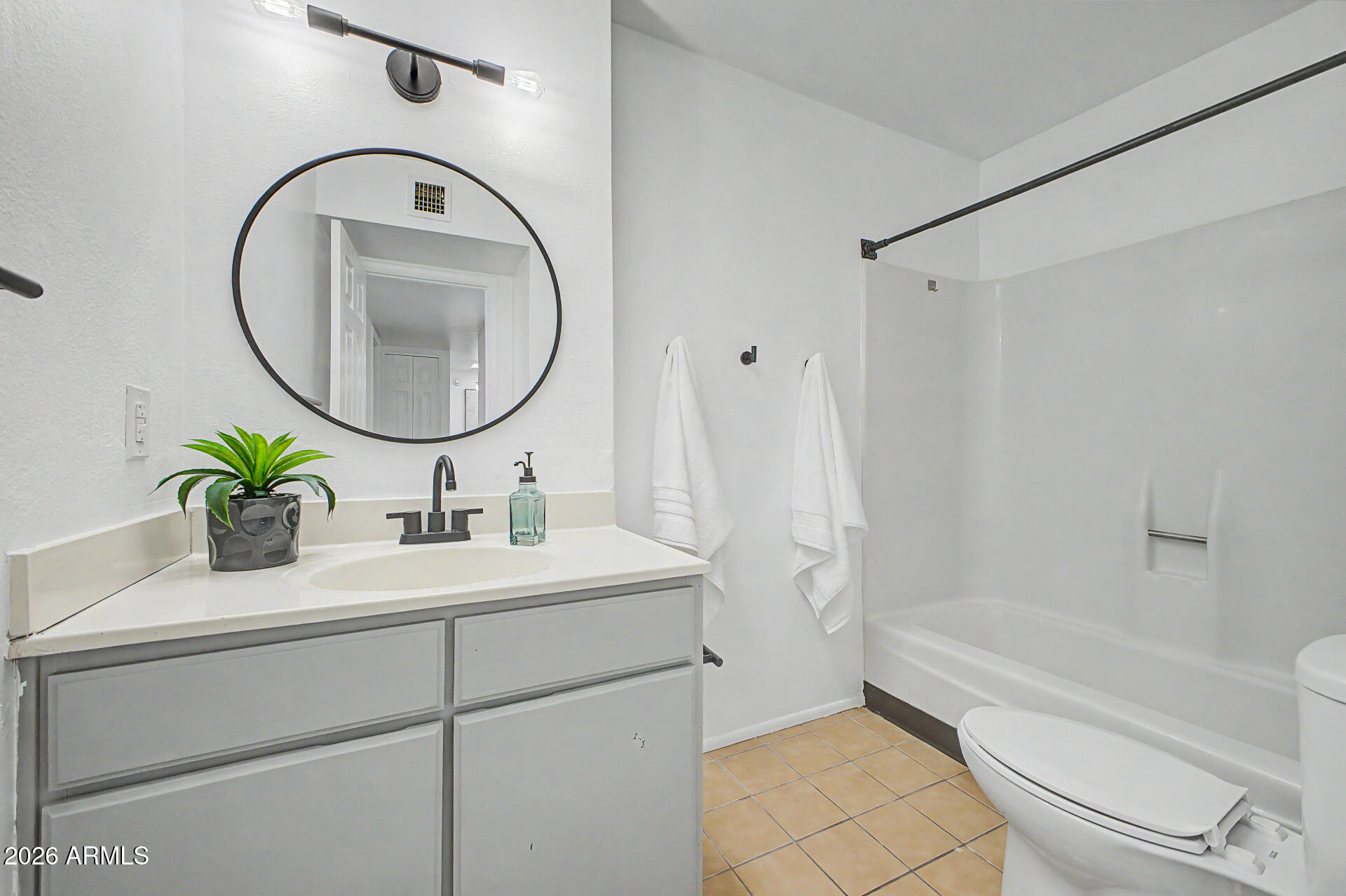 5865 East Thomas Road Scottsdale, AZ 85251 - Photo 24 of 29 24-Thomas