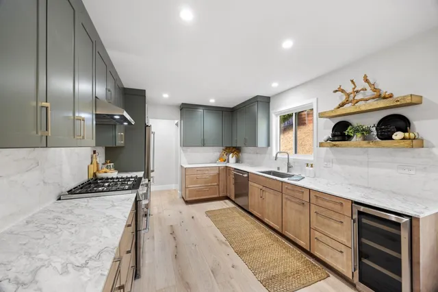 $2,468,000 | 1306 North Road, Belmont, CA 94002