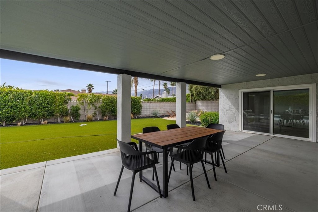 2811 East Sandia Road Palm Springs, CA 92262 - Photo 31 of 38