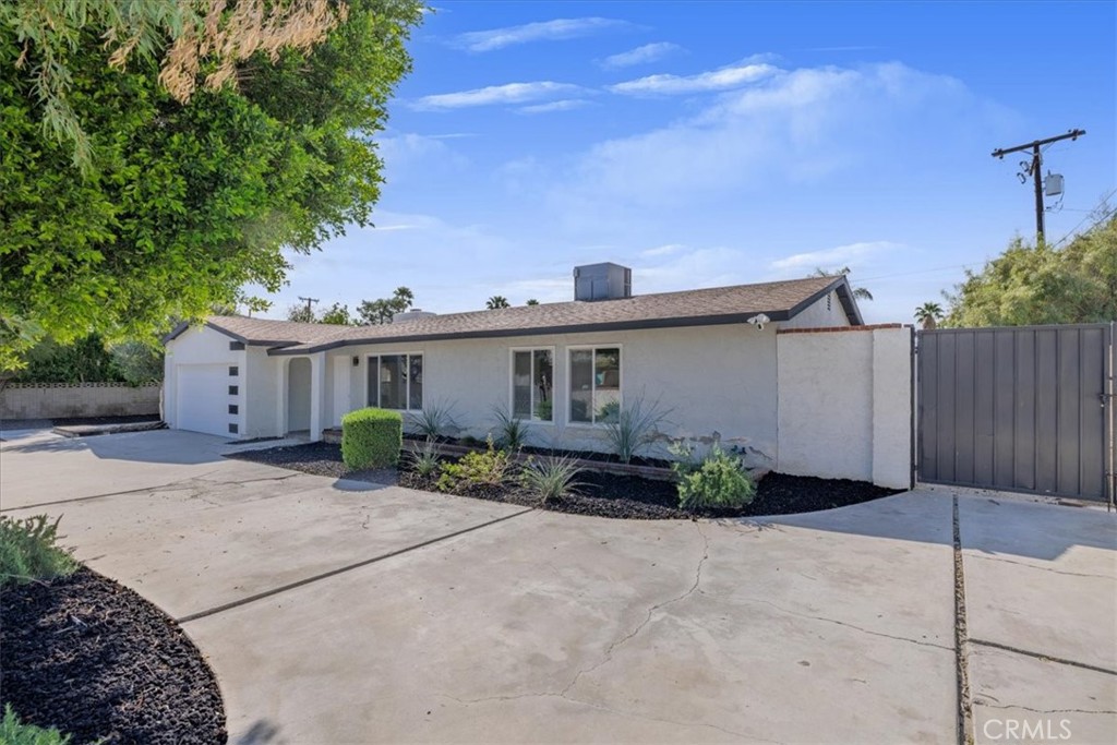 2811 East Sandia Road Palm Springs, CA 92262 - Photo 6 of 38