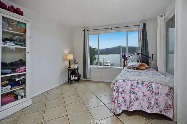 $450,000 | 9279 Glenhaven Drive, Glenhaven, CA 95443