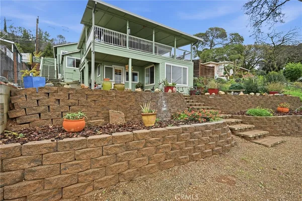 $450,000 | 9279 Glenhaven Drive, Glenhaven, CA 95443