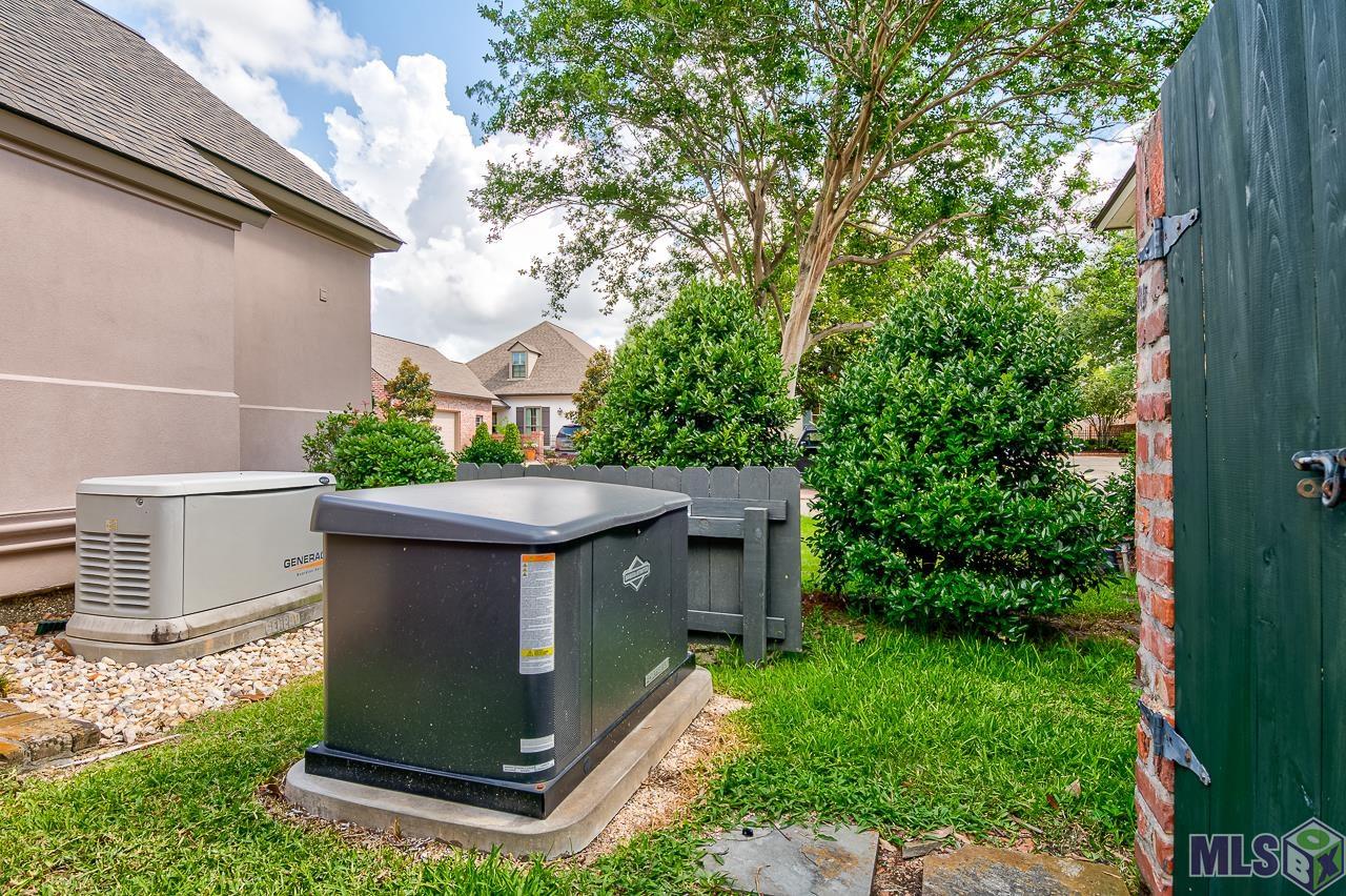 18042 Club View Drive Baton Rouge, LA 70810 - Photo 29 of 32