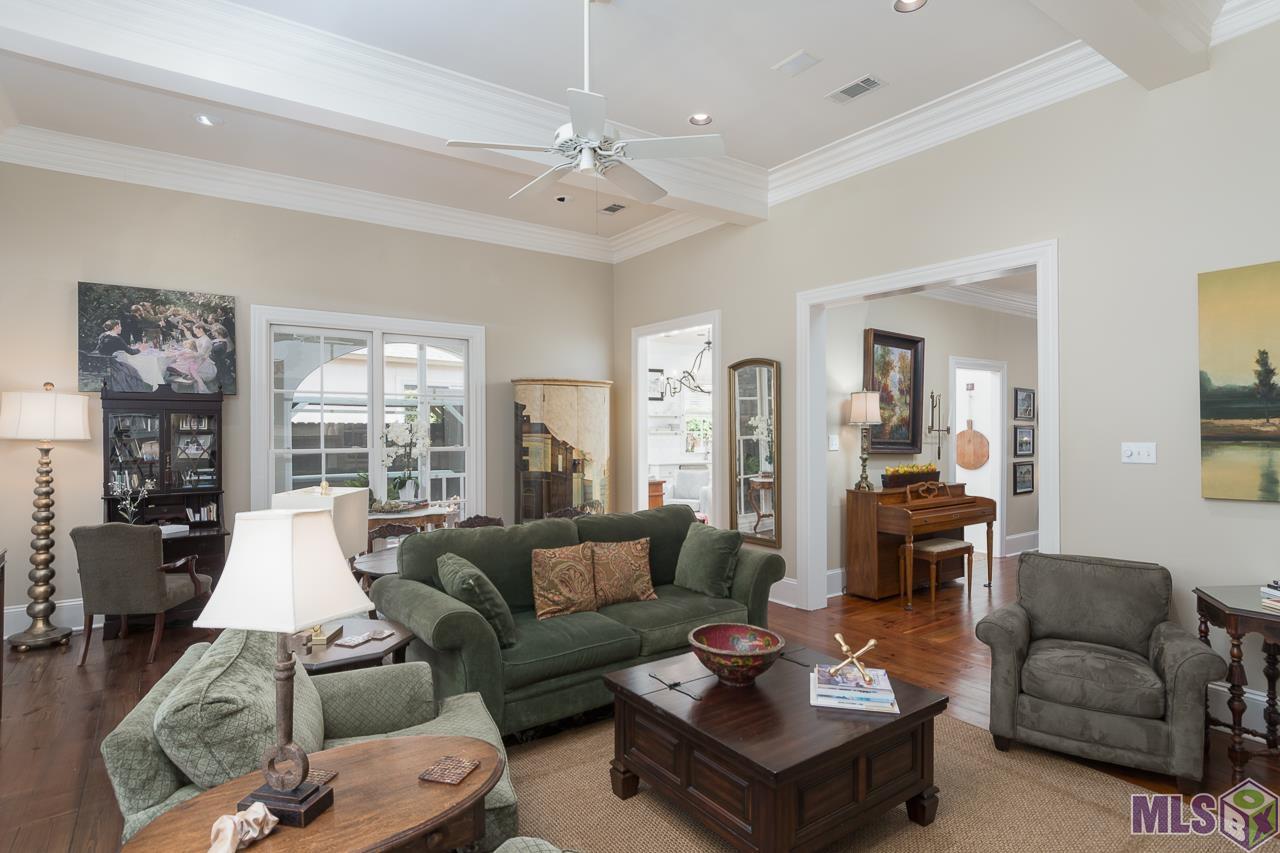 18042 Club View Drive Baton Rouge, LA 70810 - Photo 6 of 32