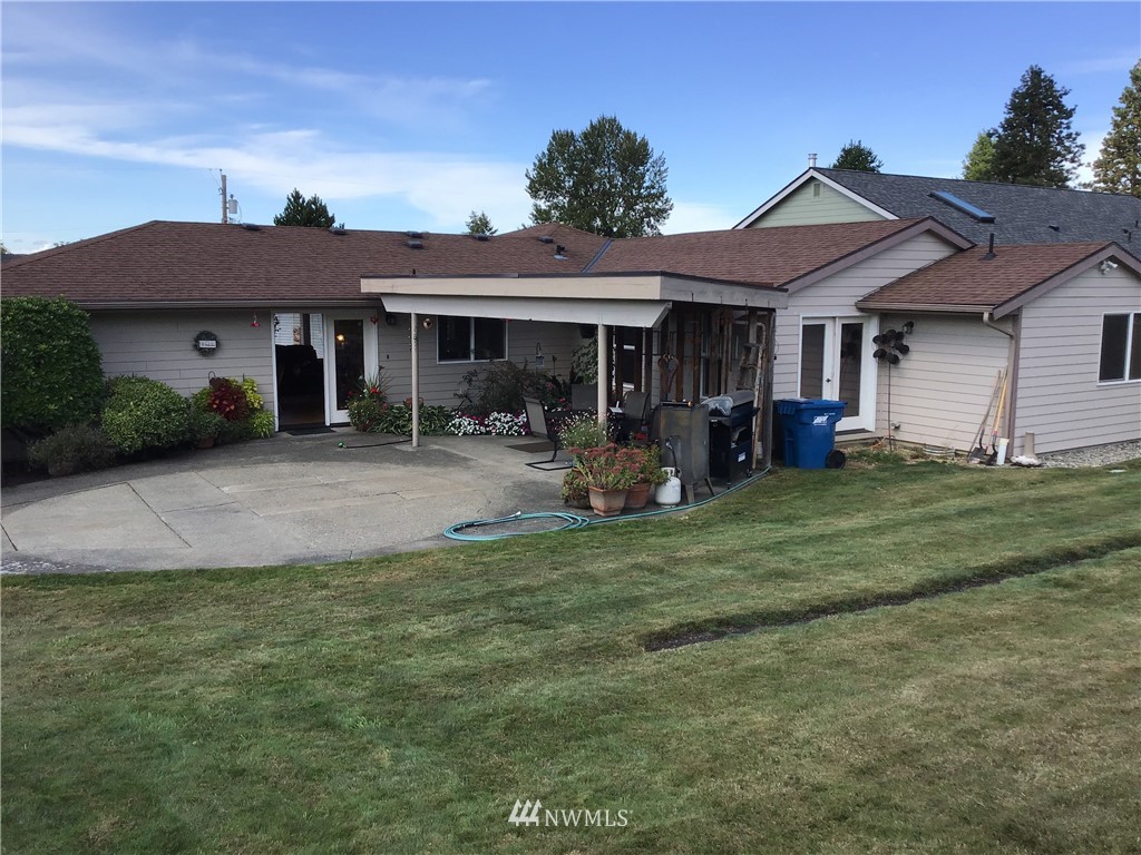 19250 106th Avenue Southeast Renton, WA 98055 - Photo 35 of 37 Gallery Image 35