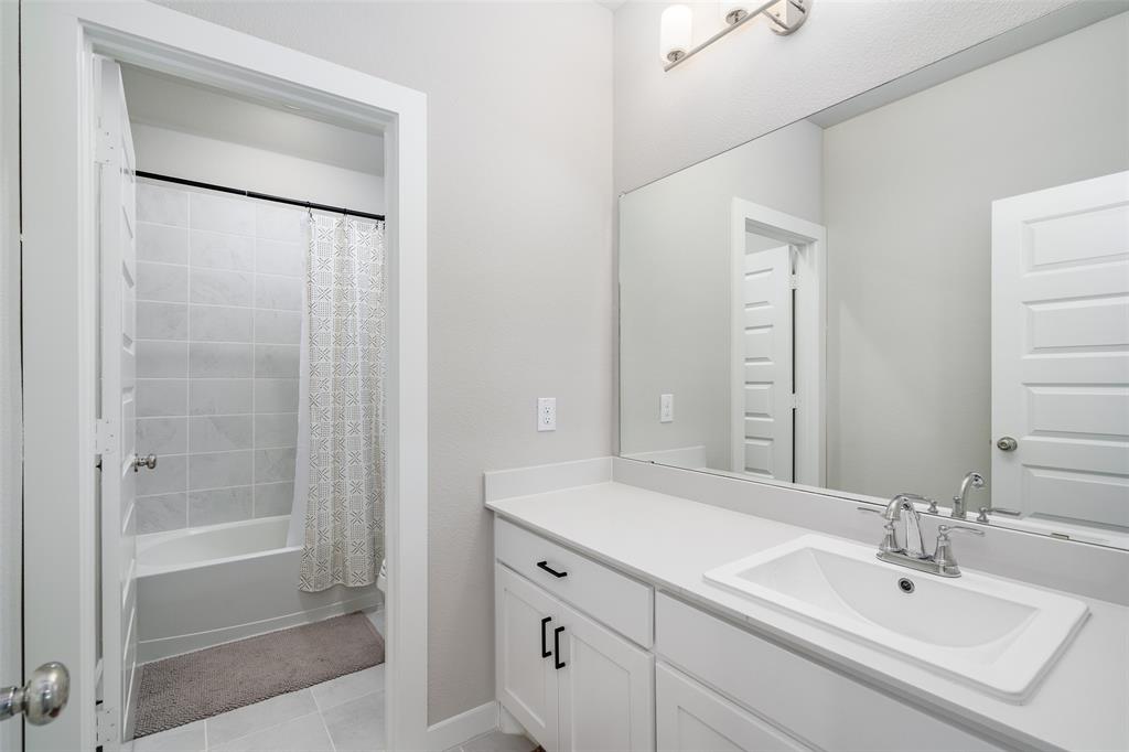 353 Waters Rdg Drive Lavon, TX 75166 - Photo 24 of 40