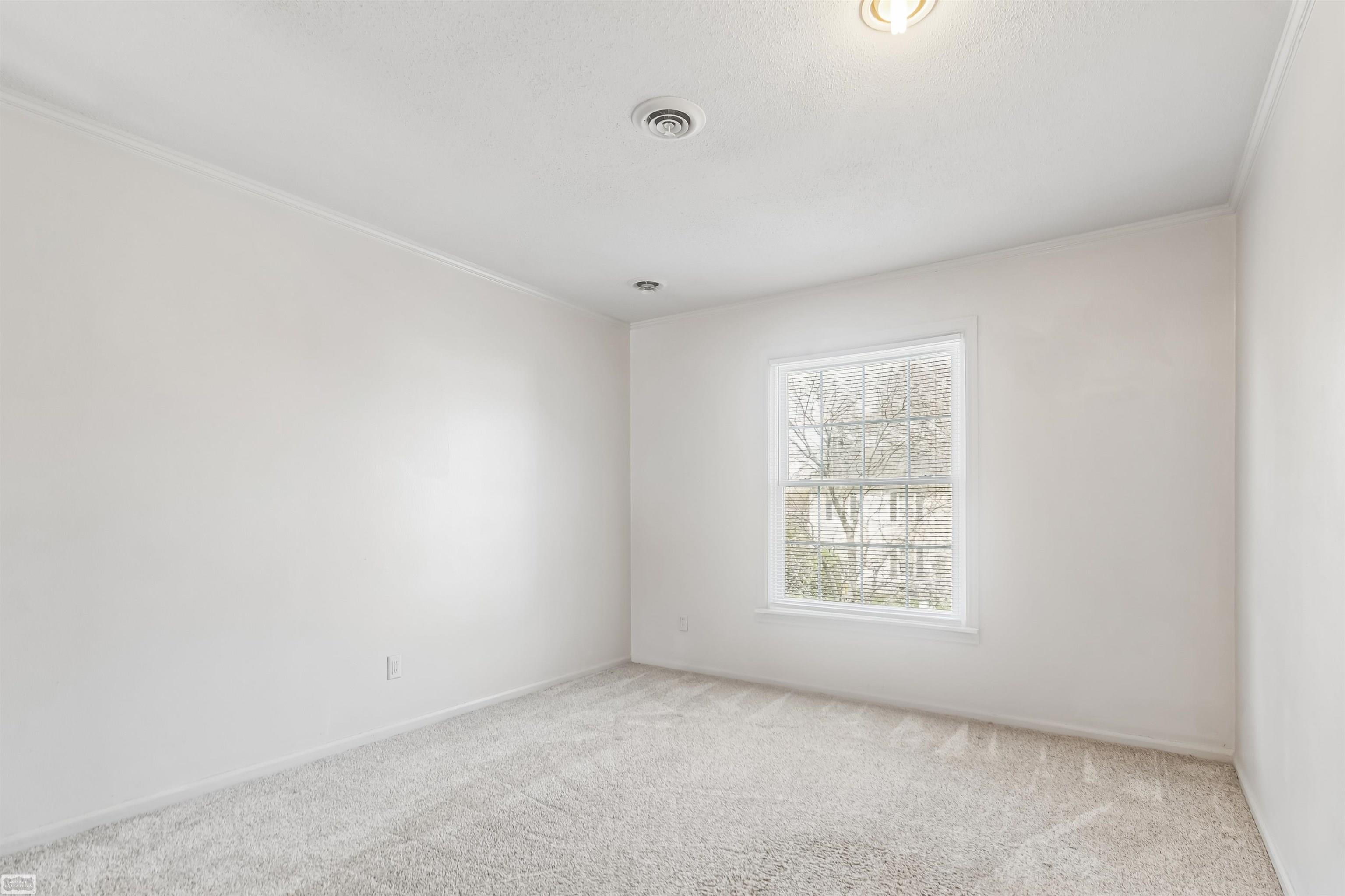 38723 Lighthouse Point Clinton Township, MI 48038 - Photo 16 of 35