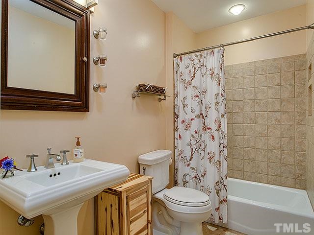 1 Strawberry Ridge Lane Durham, NC 27713 - Photo 15 of 25 Gallery Image 15