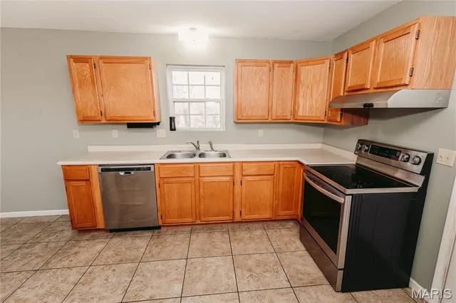 $276,000 | 13446 Highway Z Street, Devils Elbow, MO 65457