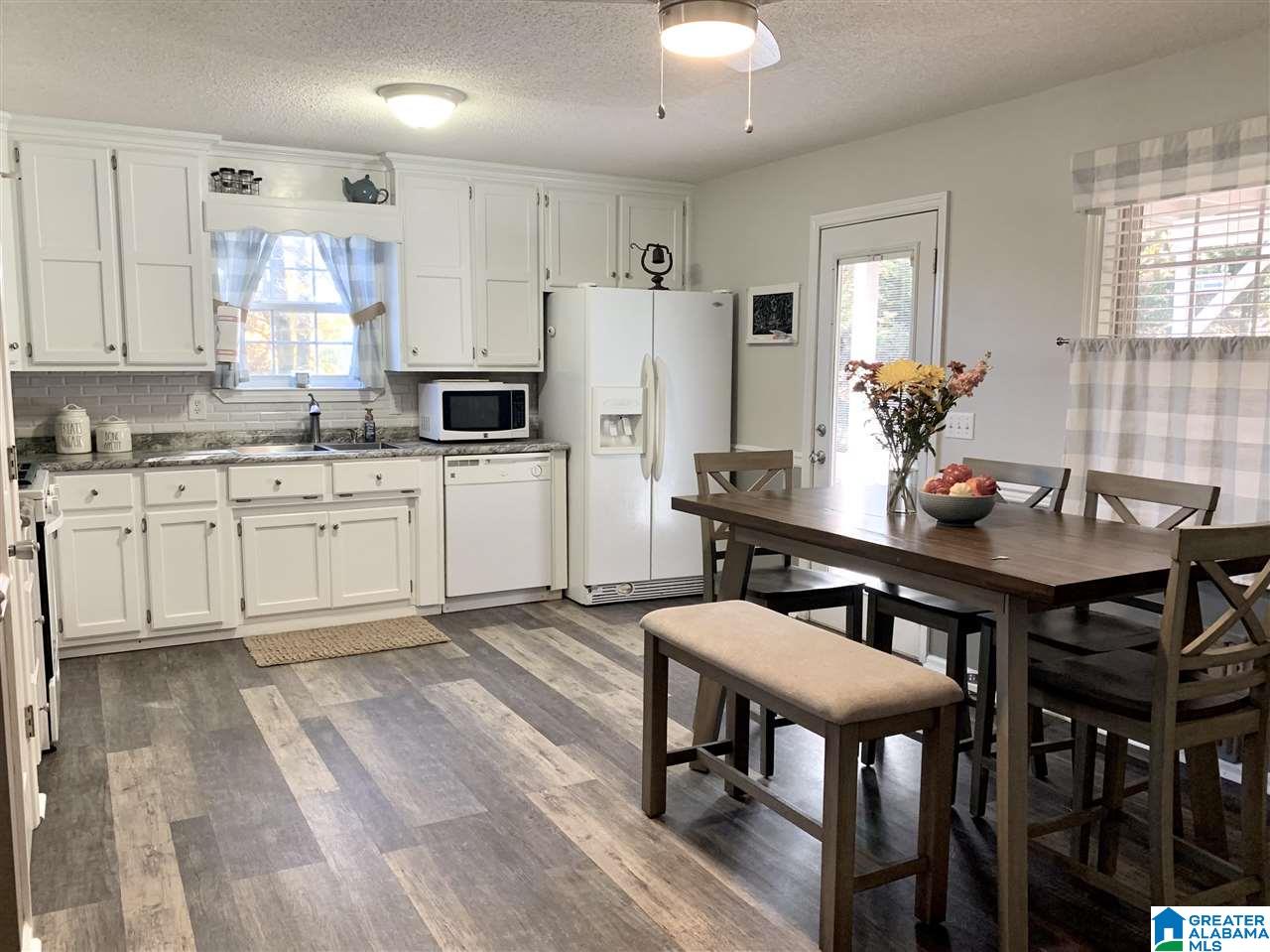 4506 Shanan Circle Pinson, AL 35126 - Photo 9 of 30