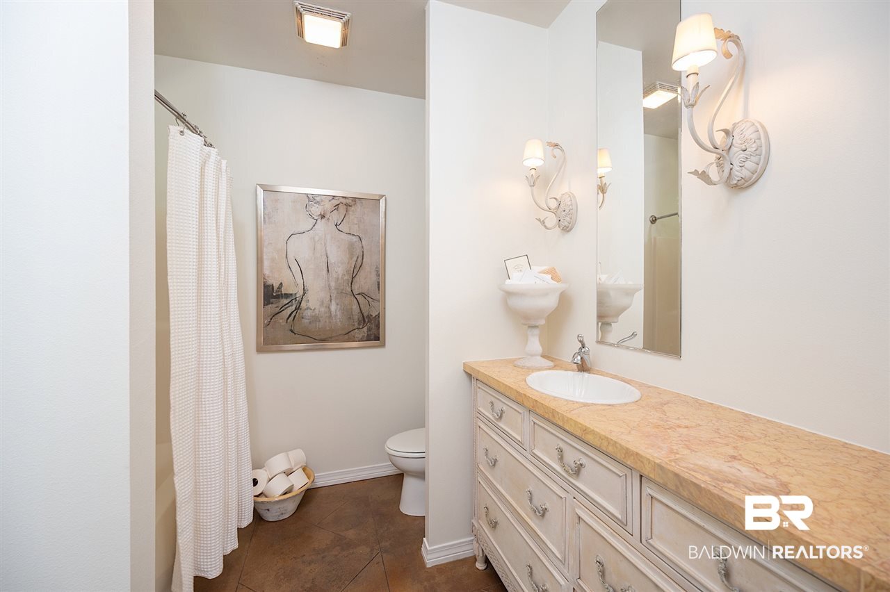 184 Club Drive Fairhope, AL 36532 - Photo 13 of 18 Master Bath