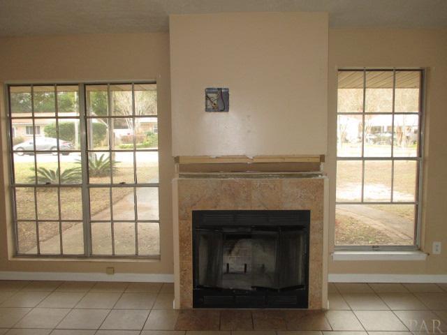 7015 Oakcliff Road Pensacola, FL 32526 - Photo 5 of 11 Gallery Image 5