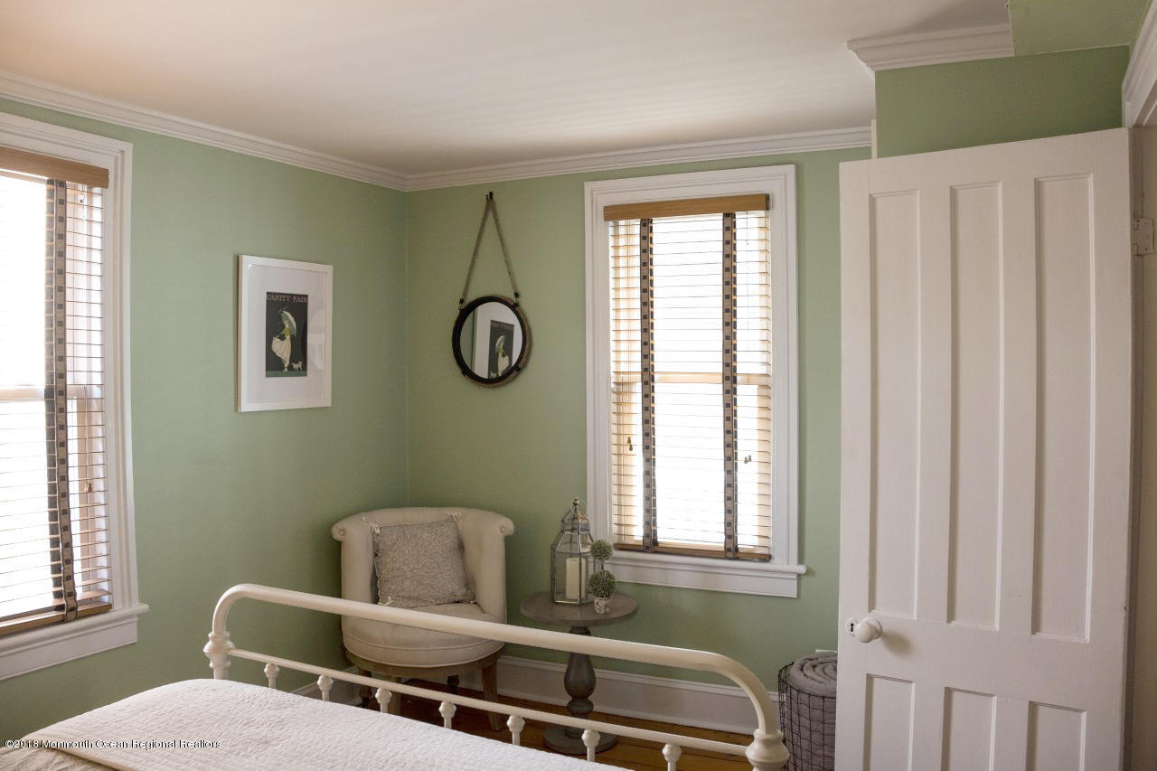 21 Surf Avenue Ocean Grove, NJ 07756 - Photo 14 of 20 a room with furniture and windows