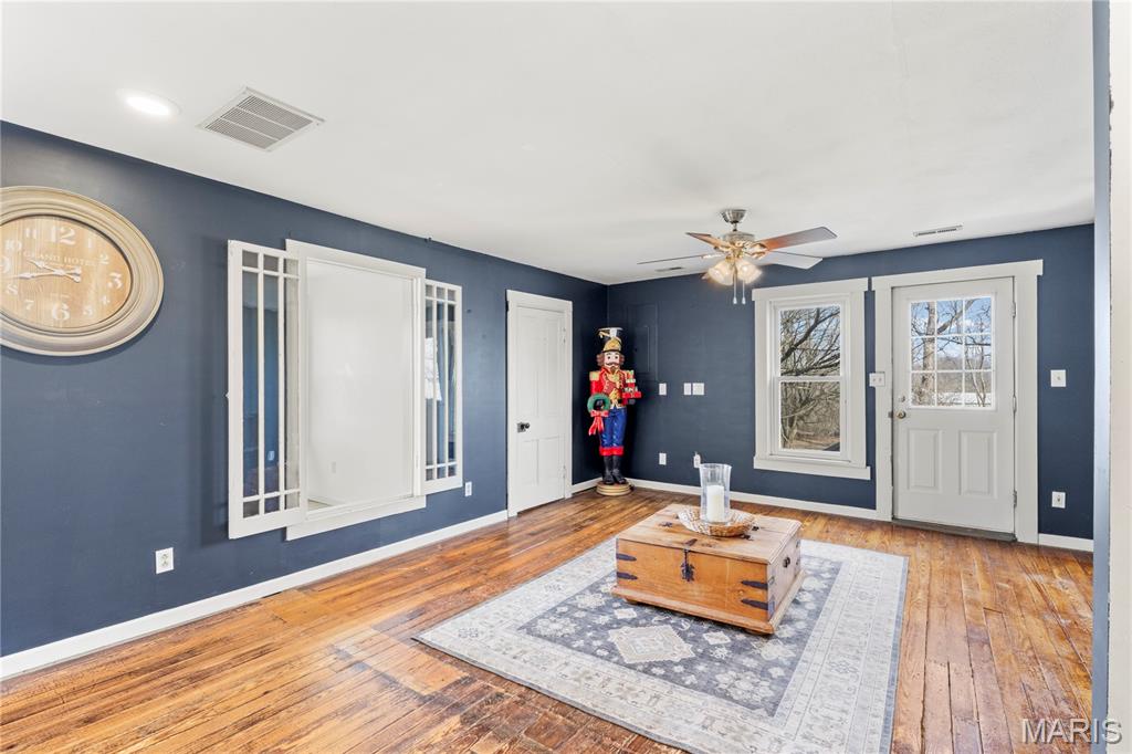 612 North Main Street Eolia, MO 63344 - Photo 23 of 42