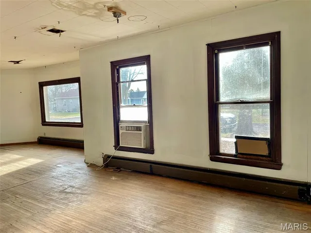 $69,000 | 903 North Van Buren Street, Litchfield, IL 62056