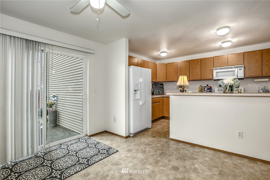 3927 154th Place Southeast Bothell, WA 98012 - Photo 14 of 34