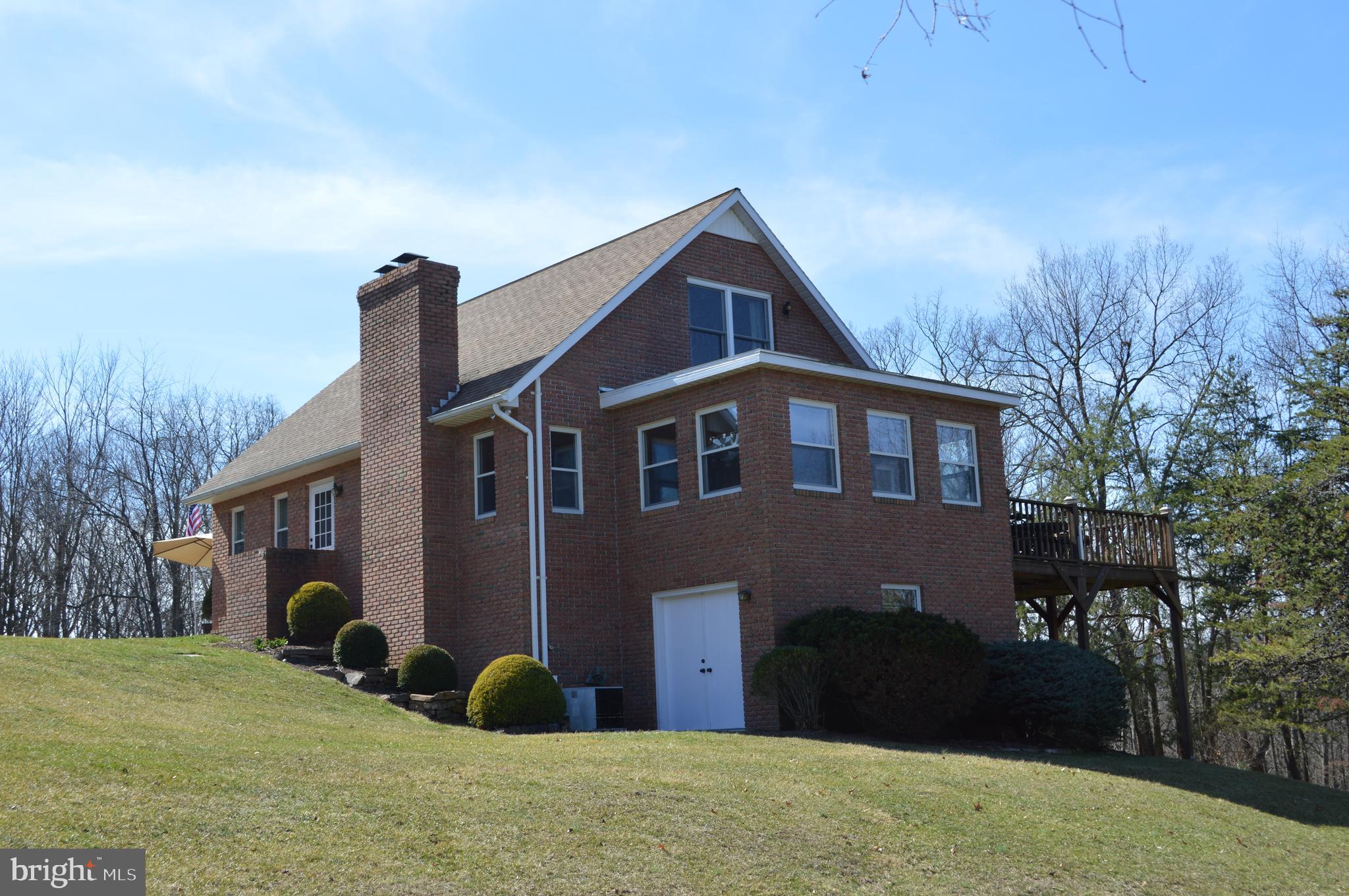 3496 Highland Ridge Road Berkeley Springs, WV 25411 - Photo 8 of 71 Mature manicured landscaping