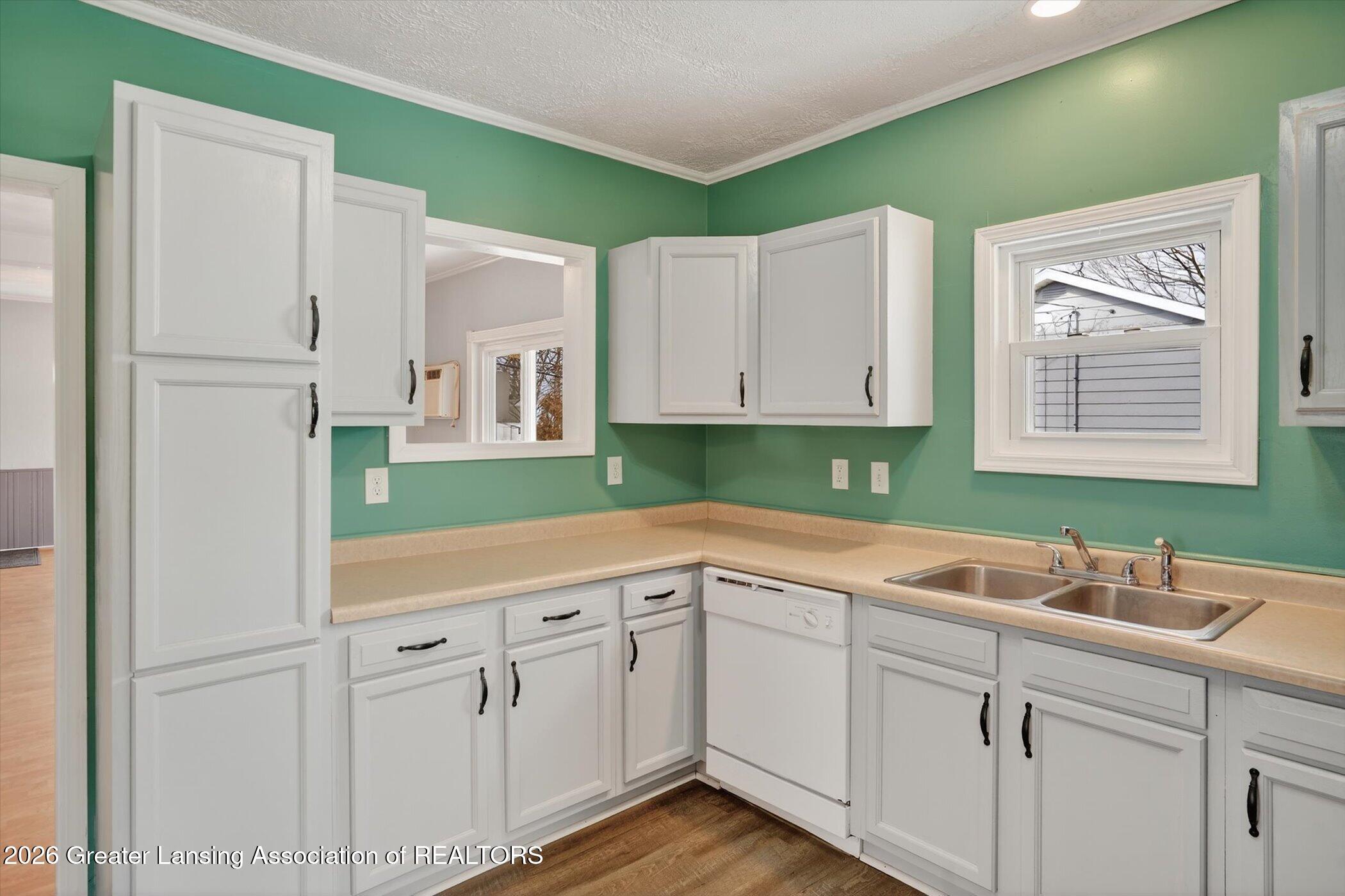 715 South Cochran Road Charlotte, MI 48813 - Photo 14 of 39 15-715 S Cochran Rd Charlotte-Windowstil