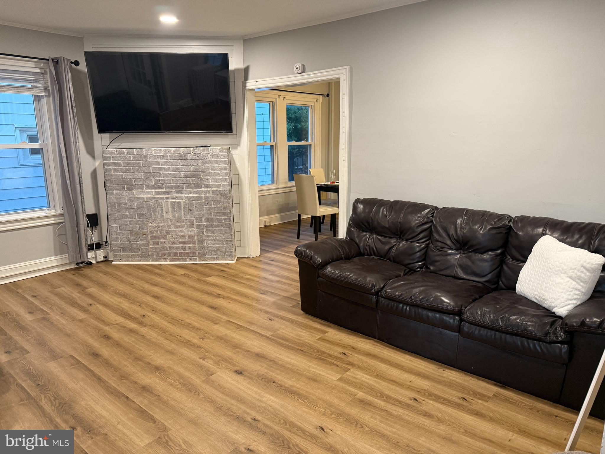 15 West Forestview Road Brookhaven, PA 19015 - Photo 3 of 19 Living room