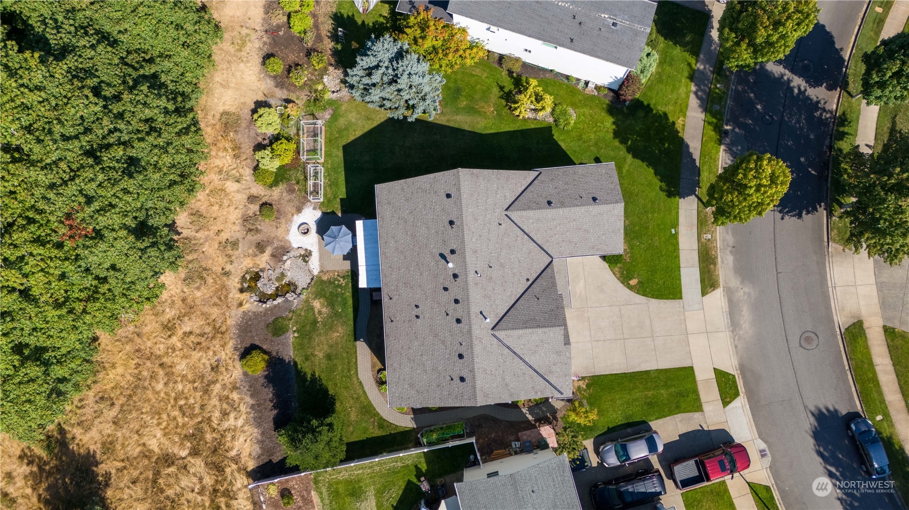 3139 Walker Road DuPont, WA 98327 - Photo 39 of 40 an aerial view of a house with outdoor space