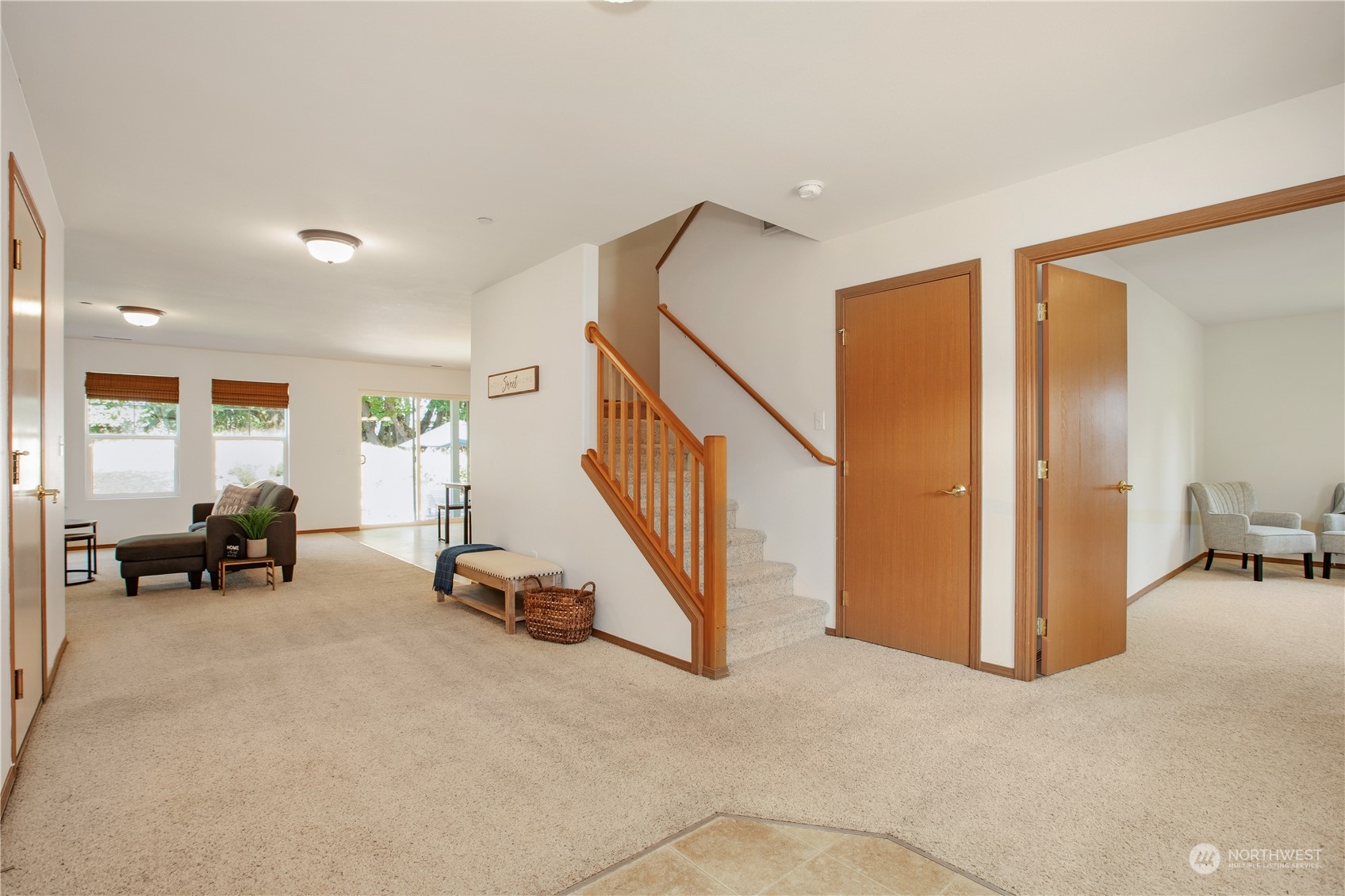 3139 Walker Road DuPont, WA 98327 - Photo 4 of 40 a view of a livingroom with furniture and a hallway
