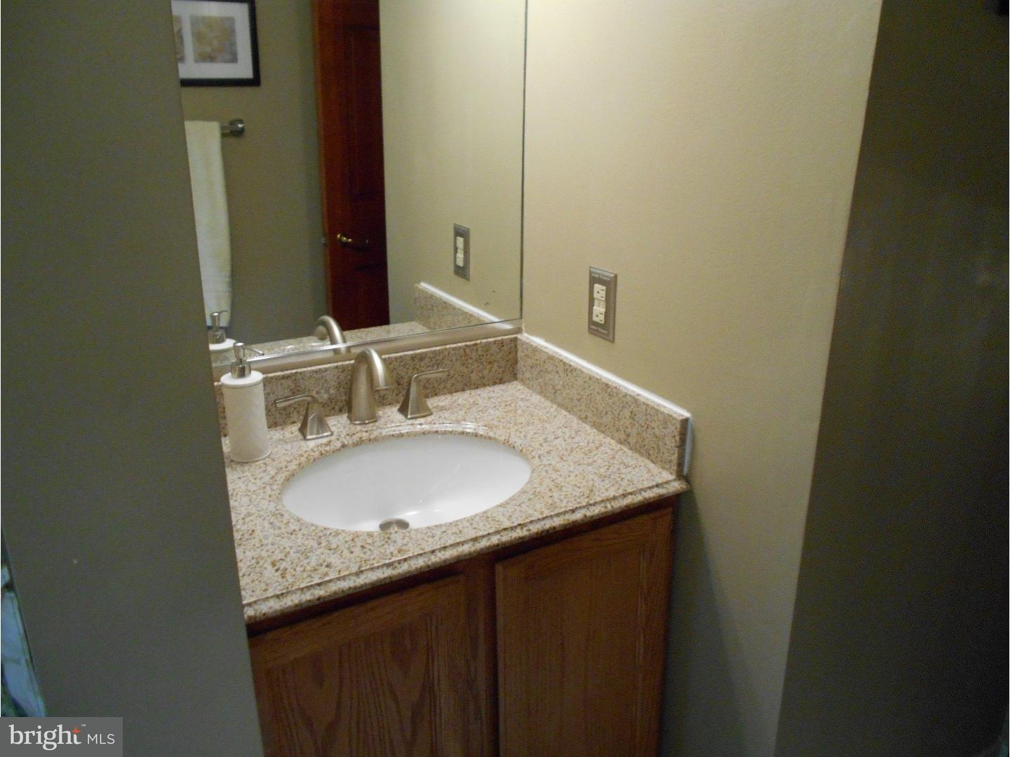 323 Whites Mill Road Green Lane, PA 18054 - Photo 17 of 22 Gallery Image 17