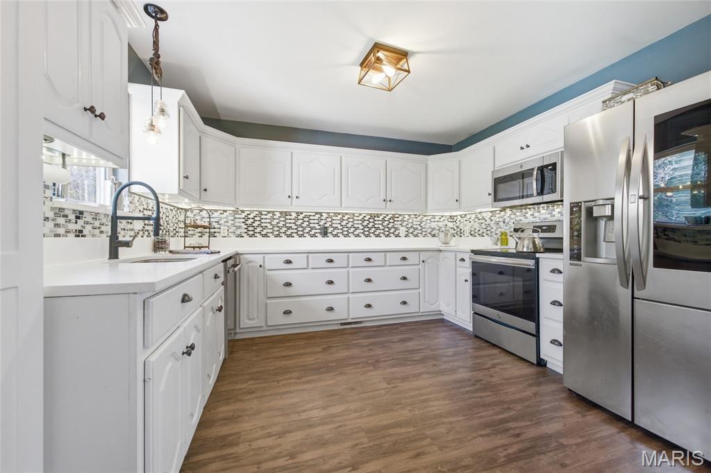 7816 Rye Creek Road St. Clair, MO 63077 - Photo 10 of 77 Gallery Image 10