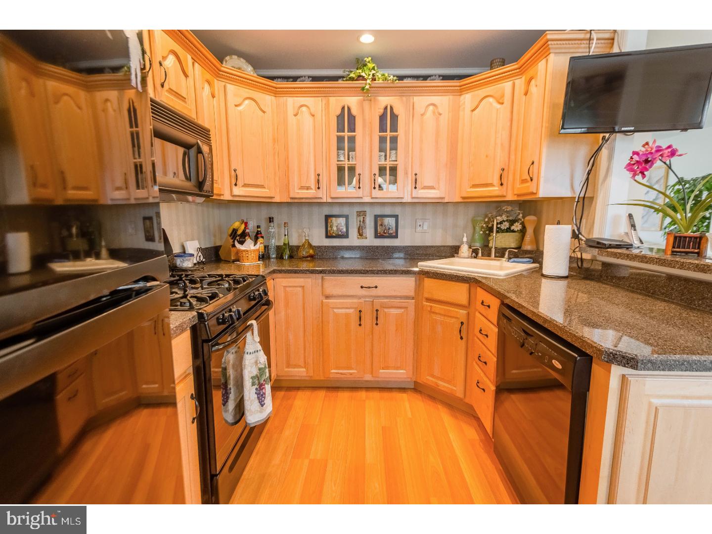 3104 Belgreen Road Philadelphia, PA 19154 - Photo 9 of 20 Kitchen