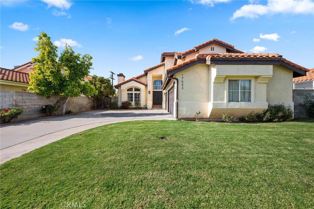 17543 Saticoy Street Northridge, CA 91325 - Photo 3 of 52