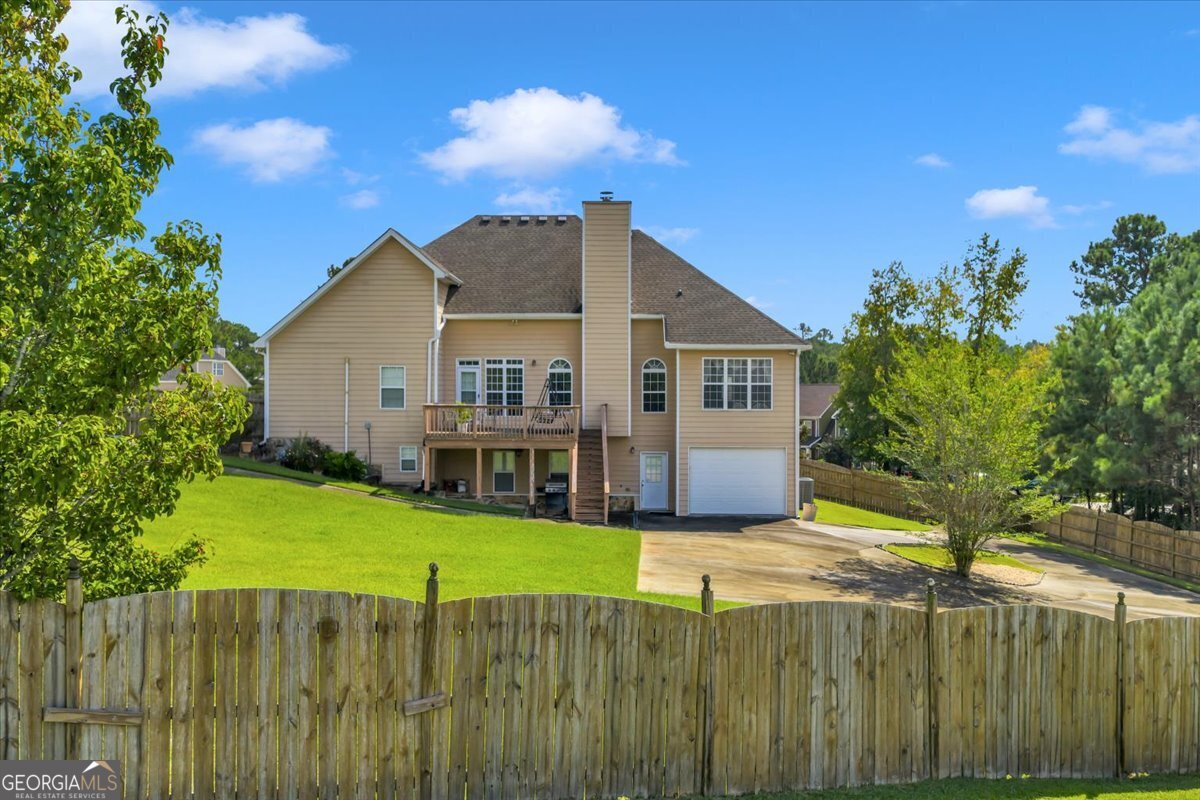 605 Dodds Walk Macon, GA 31220 - Photo 60 of 68 a view of a house with a backyard