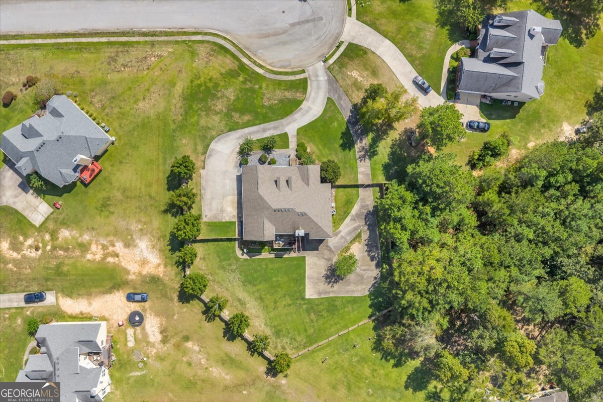 605 Dodds Walk Macon, GA 31220 - Photo 68 of 68 an aerial view of residential house with outdoor space and swimming pool