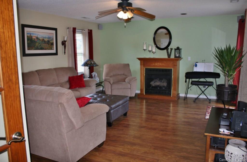 3186 Bush Road Clover, SC 29710 - Photo 6 of 20