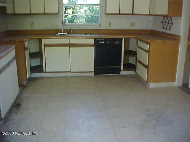 396 Beecher Springs Road Crescent City, FL 32112 - Photo 4 of 17
