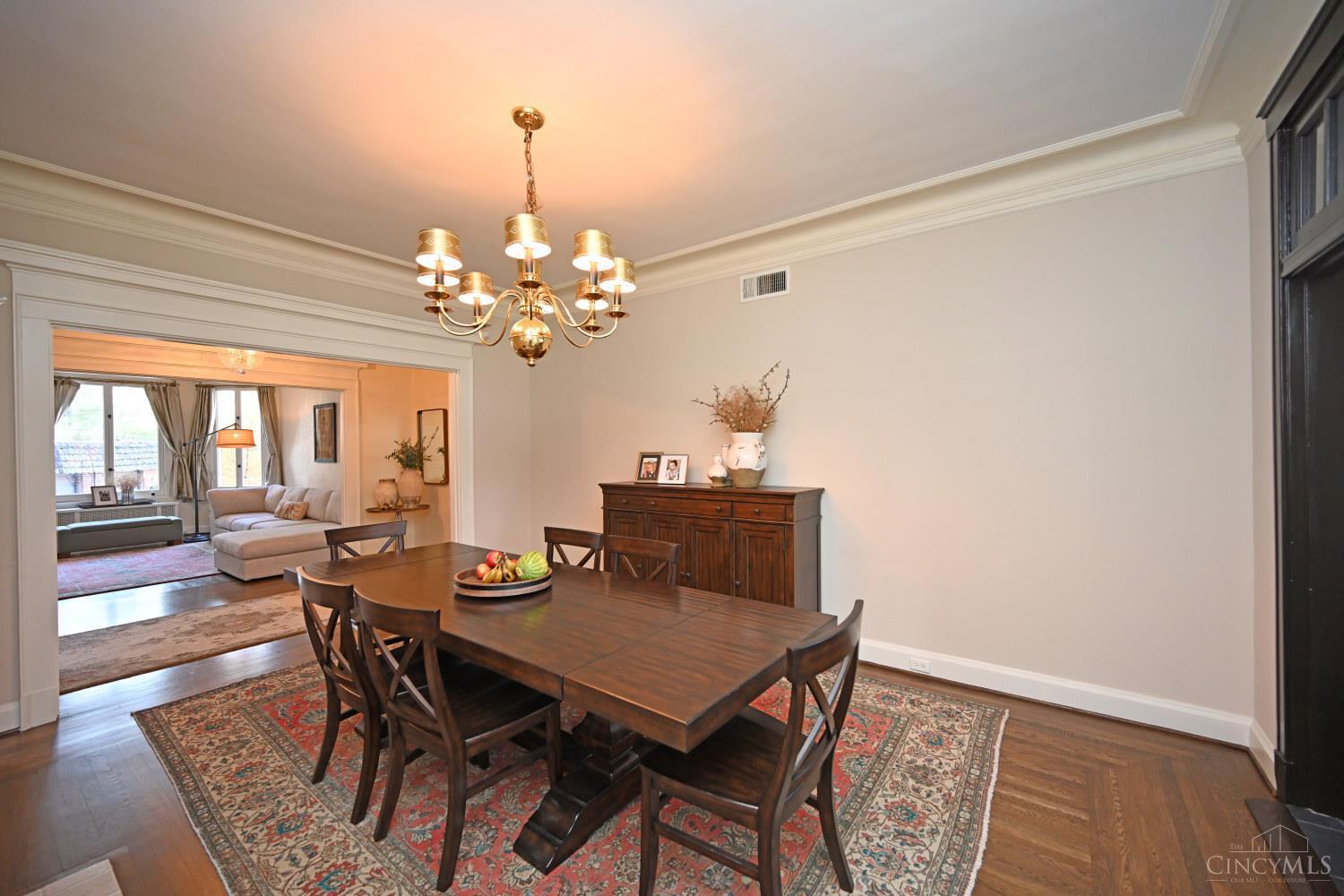 2136 Madison Road, Unit B Cincinnati, OH 45208 - Photo 22 of 41